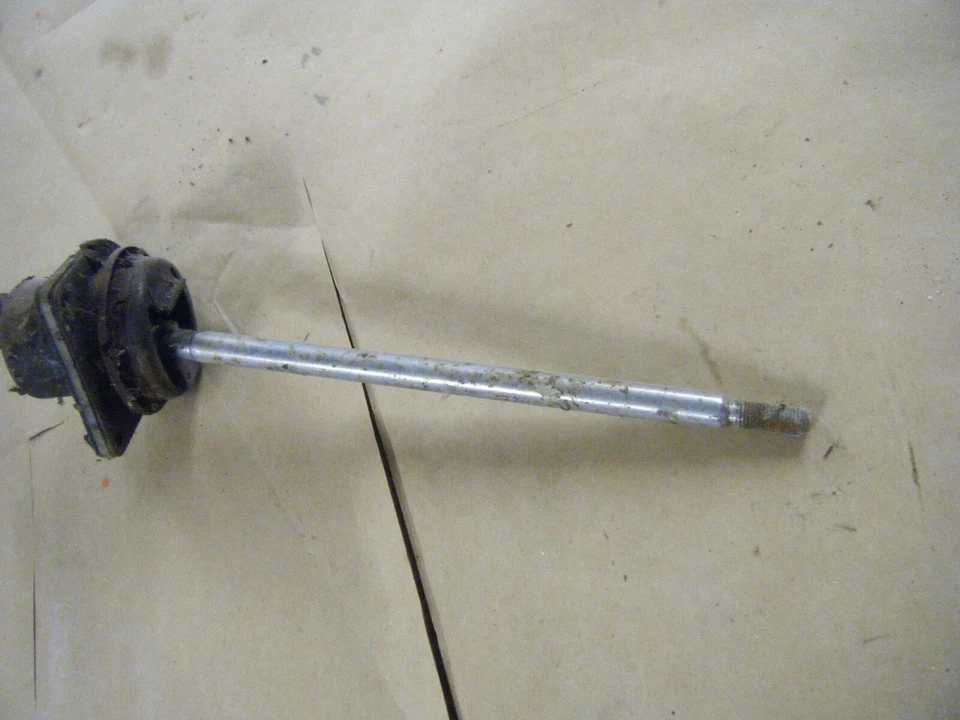 fiat 850 sport convertible floor shifter handle 1971 Foto 1 de 4