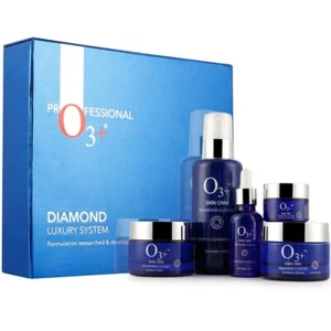 O3+ Diamond Luxury System Facial Kit For Bridal Makeup And Ultra Glow - Picture 1 of 11