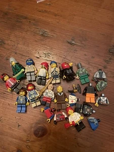  Lego Misc Lot  Figures parts and pieces no originals - Picture 1 of 4