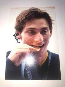 Armand Duplantis signiert (Schweden) - Bild 1 von 2