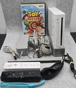 Nintendo Wii System Bundle RVL-001 Toy Story Mania gioca giochi gamecube - Foto 1 di 9