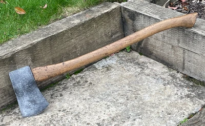 Vintage Elwell 2 3/4 lb Axe Log Splitter Camping Garden Old Tool - Image 1 of 4