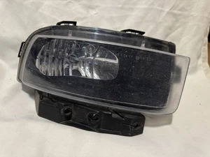 2005-2013 CHEVROLET CHEVY CORVETTE BUMPER FRONT RIGHT PASSENGER SIDE FOG LIGHT - Picture 1 of 7