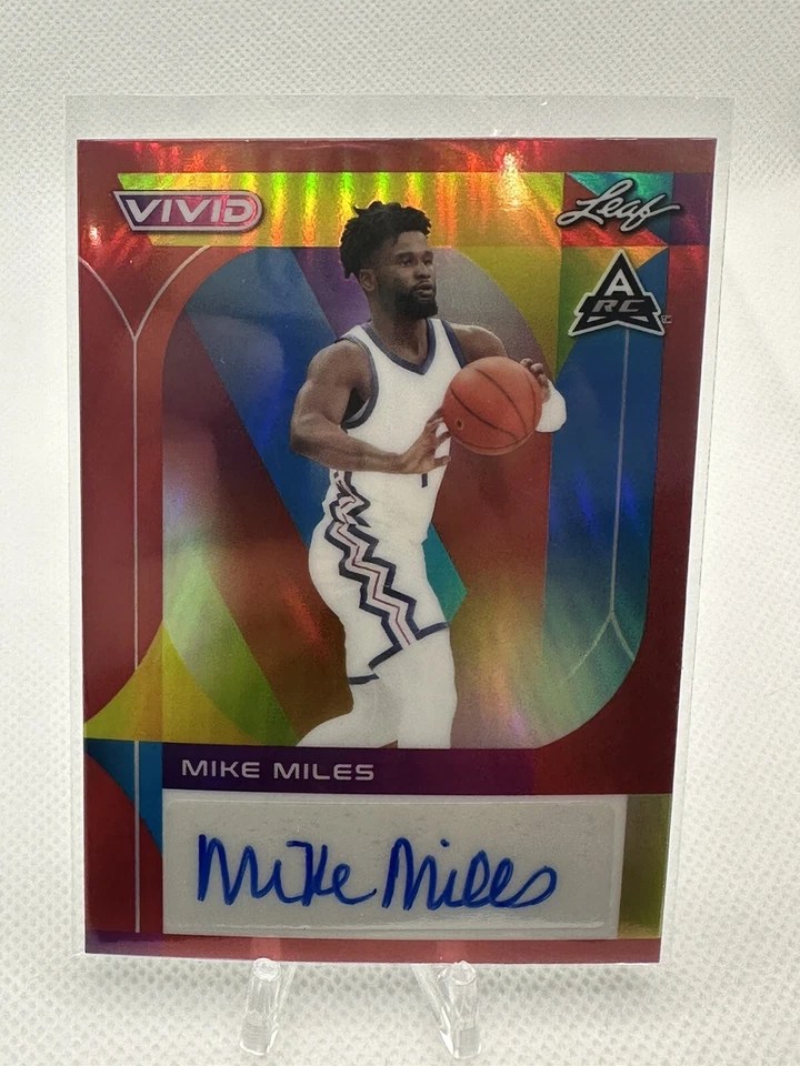 2022-23 Leaf Vivid Mike Miles Red Refractor Rookie Auto /35 - Image 1 of 4