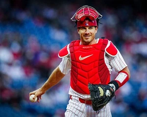 JT Realmuto On Field Glance Philadelphia Phillies 8x10 MLB Baseball Photo - Picture 1 of 1