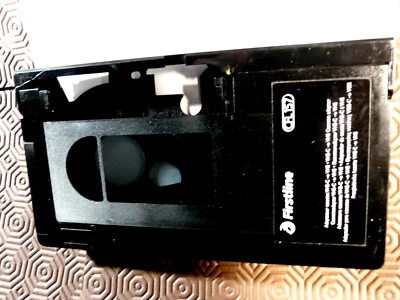 ADAPTATEUR CASSETTE CAMESCOPE VHS-C POUR MAGNETOSCOPE VHS K7  VIDEO Firstline - Bild 1 von 4