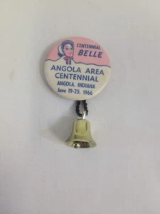 Angola INDIA Centennial Belle Pinback Pin recuerdo histórico 1966 1 3/4" - Imagen 1 de 4