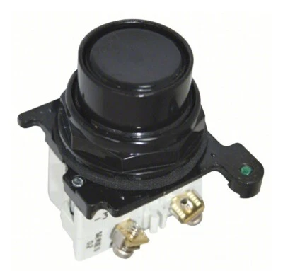 Eaton Cutler-Hammer Non-Illuminated Push Button 30Mm Black - Image 1 of 4