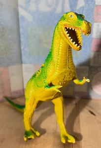 Juguete de dinosaurio de plástico duro imperial vintage 1985 T-Rex 7,5" verde amarillo retro - Imagen 1 de 7