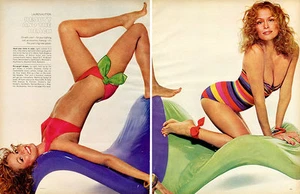 1974 Richard Avedon Lauren Hutton Magazin Editorial "Die Schöne und der Strand" - Bild 1 von 2