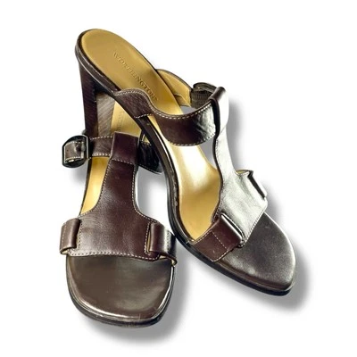 Sandalias Worthington Marrón Cuero Tacón Grueso 7M Correa en T Puntera Cuadrada Deslizables Retro Foto 1 de 4