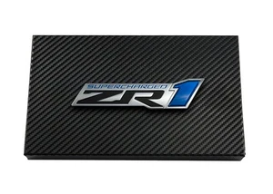 2009-2013 Corvette C6 Black Carbon Fiber Wrap Engine Fuse Box Cover ZR1 Emblem - Picture 1 of 3