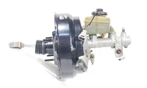 Maître-cylindre booster de frein électrique OEM Toyota Landcruiser 93-97 - Photo 1/4