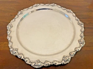 Vintage English Silver Plated Old Sheffield Serving Tray - 29cm Diameter - Picture 1 of 2