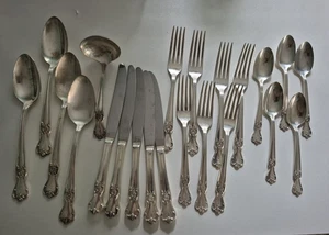22 piece Assort Old Company Plate Signature Rose Silverware Flatware Monogram G - Picture 1 of 8
