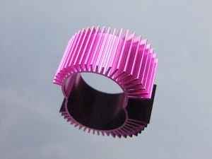 Lila Aluminium Kühlkörper Kühlkörper für 550 545 540 Motor RC 1/10 Modell HSP Auto - Bild 1 von 3
