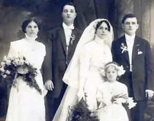 Vintage/Antico Bellissimo Sposo Con Festa Nuziale Ritratto Chicago, Il - Foto 1 di 2