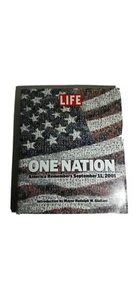 One Nation : America Remembers September 11 2001 - Life 0316516007 - Picture 1 of 3