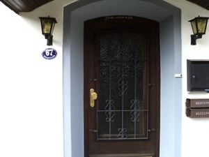 Ferienwohnung, 2 Pers. im DZ (inkl. Frühst) - 60,00 € / Nacht - Bed & Breakfast - Bild 1 von 12