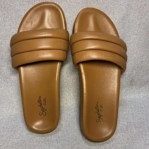 Sandali con tomaia in pelle marrone con cinturino trapuntato Seychelles. Taglia 10. Nuovo. - Foto 1 di 7