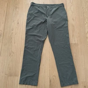 Duluth Trading Co Pants Mens 38 x 34 Standard Fit Green Performance Stretch Tech - Picture 1 of 9