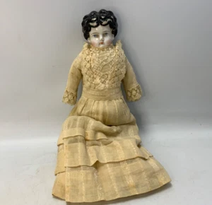 "Impresionante vestido victoriano antiguo con cabeza de China hecho a mano cuerpo de tela de 12""" - Imagen 1 de 14