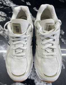 Size 9.5 - New Balance 990v4 Angora “Off White” Made In USA - Picture 1 of 6