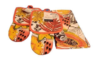 Mainstays Fruit Oven Mitt + Potholder and towel Set NEW" 5 piece set" - Picture 1 of 3
