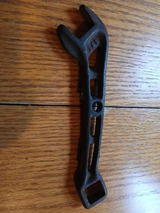 Vintage Landmaschinen Schraubenschlüssel ausgeschnitten 6,5" gemarkt IA? - Bild 1 von 9
