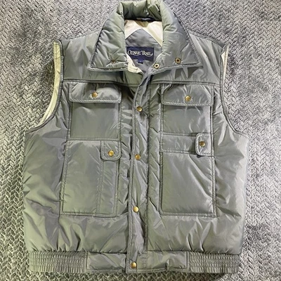 Vintage Ozark Trail Nylon Button Up Pockets Retro Gray Puffer Vest Men's Large - Image 1 of 4