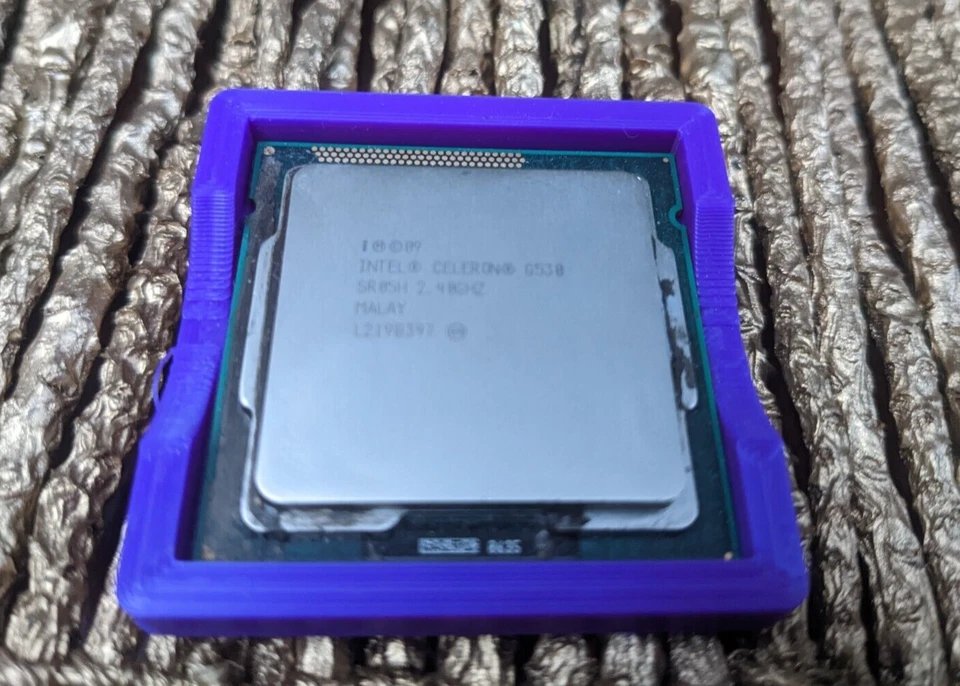 PC procesador Intel Celeron G530 SR05H 2 MB de caché 2,40 GHz CPU de doble núcleo LGA-1155 Foto 1 de 1