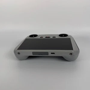 DJI RC Smart Remote Controller RM330 - Air 2S, Mini 3, 3 Pro, Mavic 3, 3 Pro - Picture 1 of 7