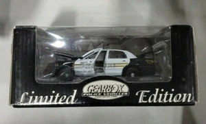 Gearbox Ford Crown Victoria Police Interceptor Dodge City Police Diecast  - Picture 1 of 2