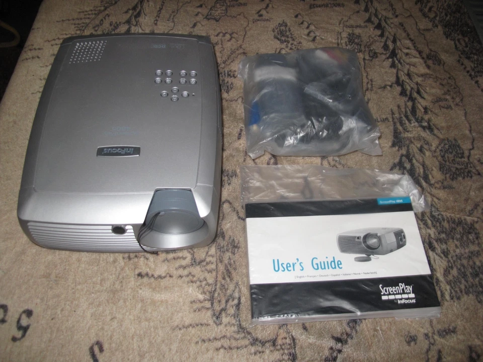 ScreenPlay By InFocus 4805 DLP Portable Electric Projector 854 X 480 - Image 1 of 4