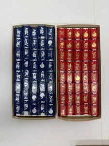 Vintage 1978 Stratego Board Game REPLACEMENT PIECES - All 40 pieces, Red & Blue - Picture 1 of 3
