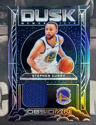 Parche GU 29/99 #DM-CUR Stephen Curry 2024-25 Panini Obsidian Dusk Memorabilia Foto 1 de 2