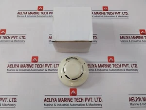 HOCHIKI SLR-E3NM Rilevatore di fumo elettrico fotografico convenzionale 9,5-30VDC Max 40MA - Foto 1 di 8