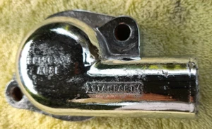 Triumph Stag TR6 GT6 TR5 Spitfire Mini Jag Newly Chromed Thermo Housing - Foto 1 di 3