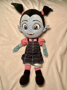Disney Store Vampirina Plüschpuppe Vee Vampire 15 Zoll Disney Junior Jr. - Bild 1 von 7
