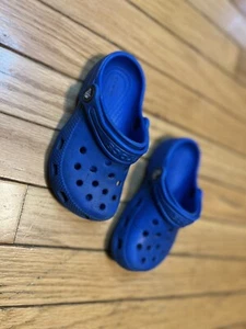 crocs slip on Shoes Toddler’s Size 8 Blue Rubber Play - Picture 1 of 5