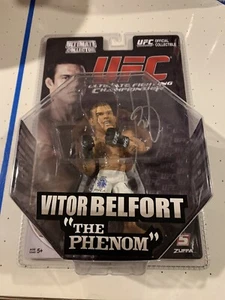 Vitor Belfort SIGNED Autograph Round 5 MMA UFC Ultimate Collector ACTION FIGURE - Picture 1 of 4