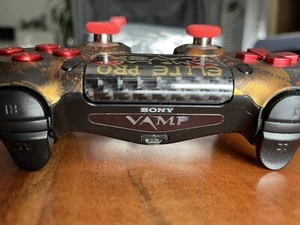 PS4 Controller Vamp Lady mit Tasche, Kabel und Zubehör - Für PlayStation 4 - Bild 1 von 11