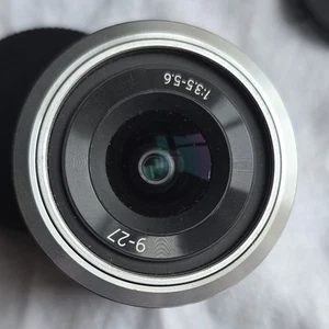 Samsung NX Mini Micro Compact 9-27mm F3.5-5.6 ED OIS camera lens - Picture 1 of 11