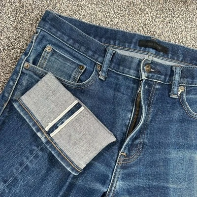 Jeans jeans masculino Uniqlo linha vermelha Kaihara selvedge 32x32 slim ajuste reto Japão - Imagem 1 de 4