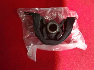 Motorlager vo  li Honda Integra DC2 CRX EG2 Civic EG6 EG9 EK4 MB6 MC2 Bj. 92-01  - Picture 1 of 1