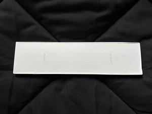 Apple Watch Solo Loop Strap White Size 4 38mm 40mm 41mm 42mm MN763AM/A BRAND NEW - Zdjęcie 1 z 3