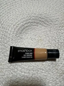 SMASHBOX STUDIO SKIN FULL COVERAGE 24 HOUR FOUNDATION 1 OZ / 30 ML 3.05 Medium - Picture 1 of 2