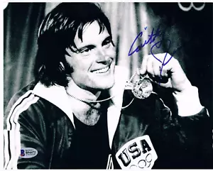 Beckett CAITLYN BRUCE JENNER Auto Signed Autographed 8x10 Color Photo Gold Medal - Picture 1 of 1