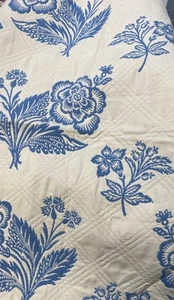 Reversible Dutch Blue Cream Floral Cotton Matelasse Decor Fabric Sample #9 - Picture 1 of 5