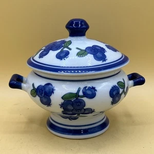 5 X 6” Covered Ceramic Sugar Bowl. April Cornell Blueberry. Hand Painted. - Picture 1 of 5